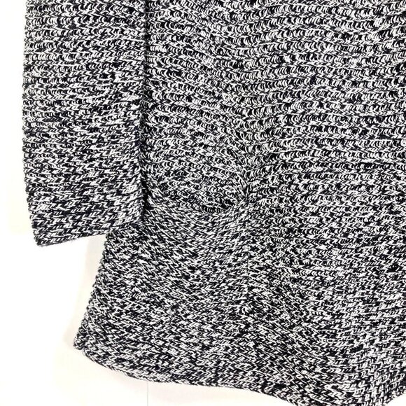 Vince Camuto Two-Pocket Black/White Sweater Size Large - Picture 3 of 7